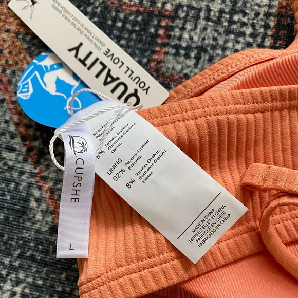 🌴Cupshe Ribbed Orange Bikini Top - Picture 8 of 8